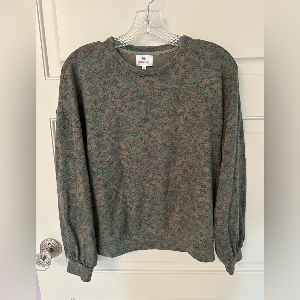 Sundry Olive Green Floral Print Crewneck Sweatshirt